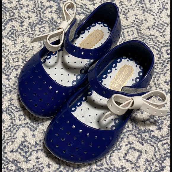 Mini Melissa Other - Mini melissa Bay girl Size 6🌼💙🌼💙🌼💙🌼